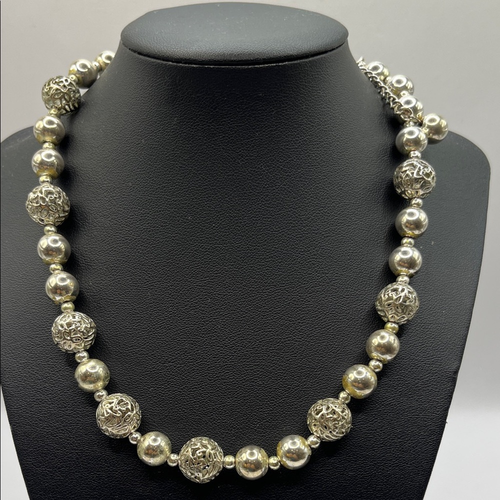 Chaps Silver Filigree and Polished Bead Necklace Vintage Chaps